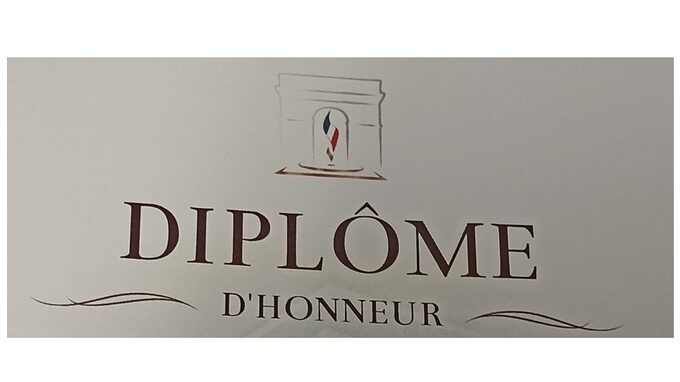 DIPLOME HONNEUR 3.jpg